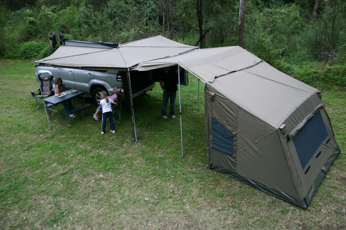 Oztent RV-3 & 4 Person 30 Second Tent