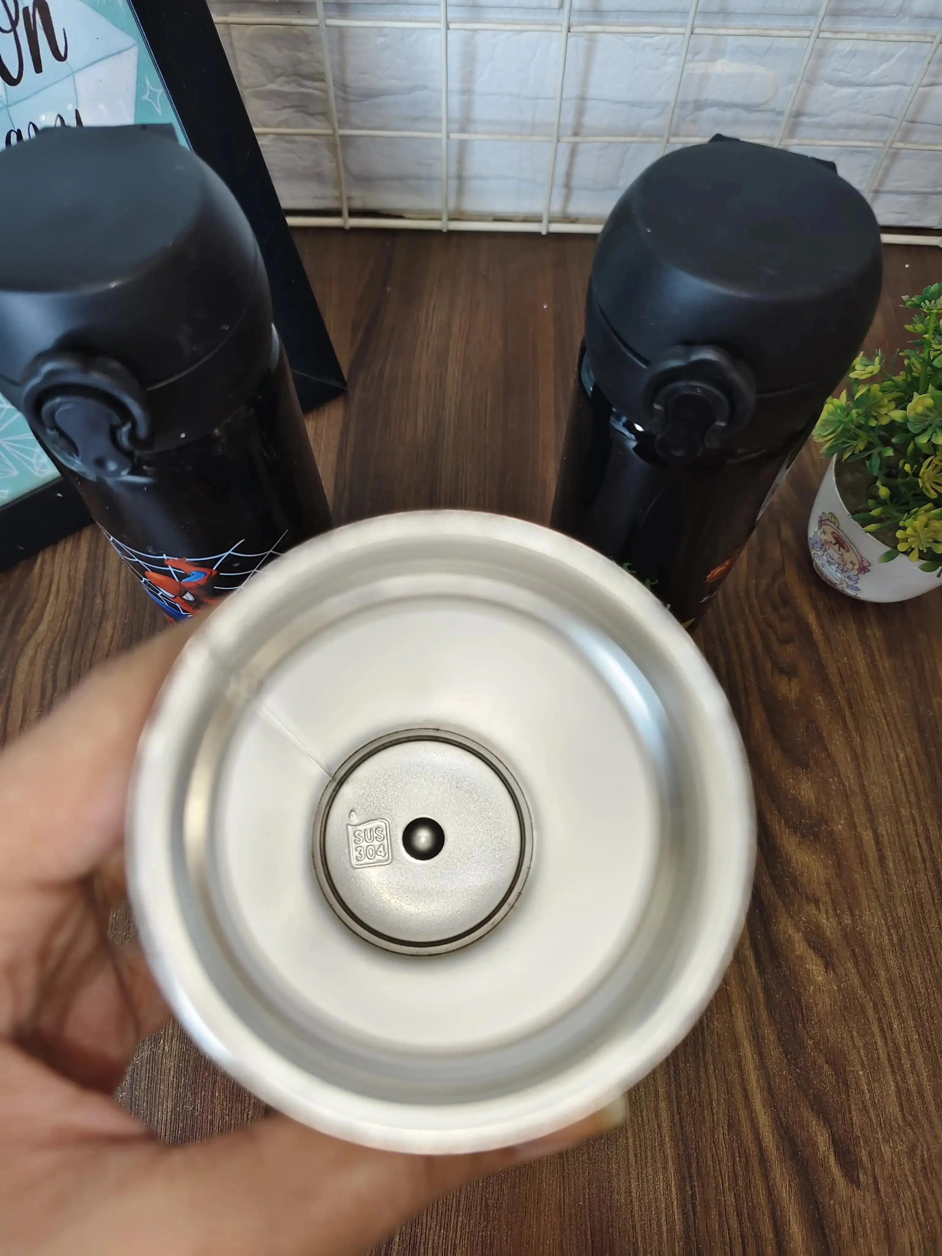 Stainless steel water bottles for boys 500ml